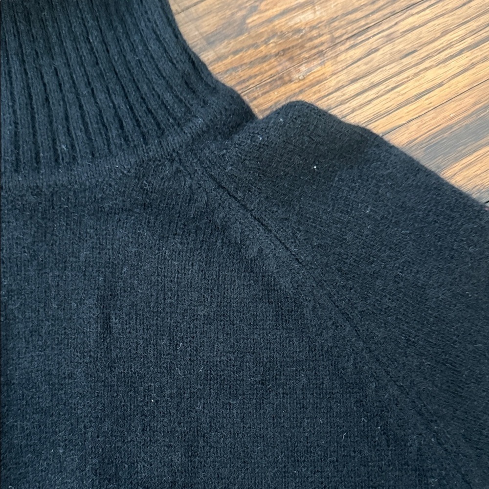 Quince Classic Black Knit Sweater - Picture 3 of 12